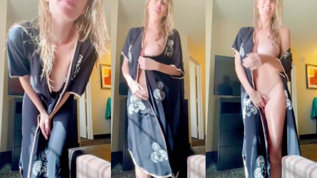 Diora Baird Takes Her Horny Titties Out After Shower Video